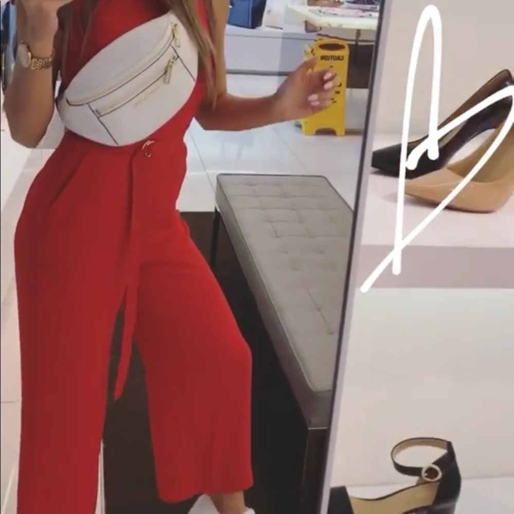 Michael Kors women’s red jumpsuit - Picture 7 of 7